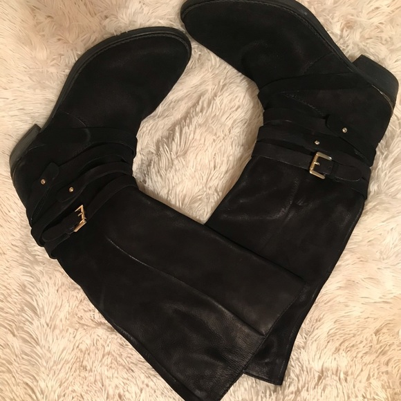 Black mid calf boots about 1 inch heel - Picture 3 of 3